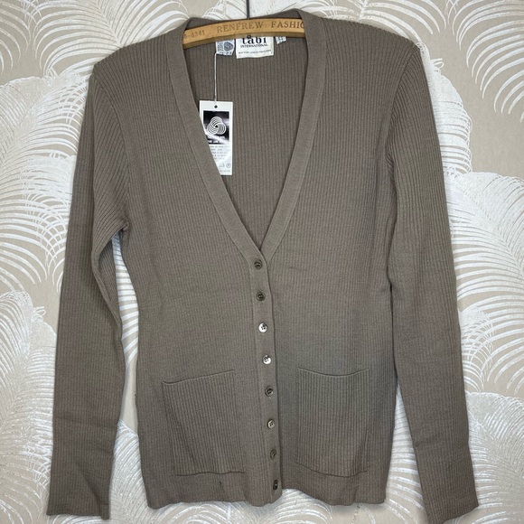 Vintage Tabi Wool Cardi - Picture 2 of 8